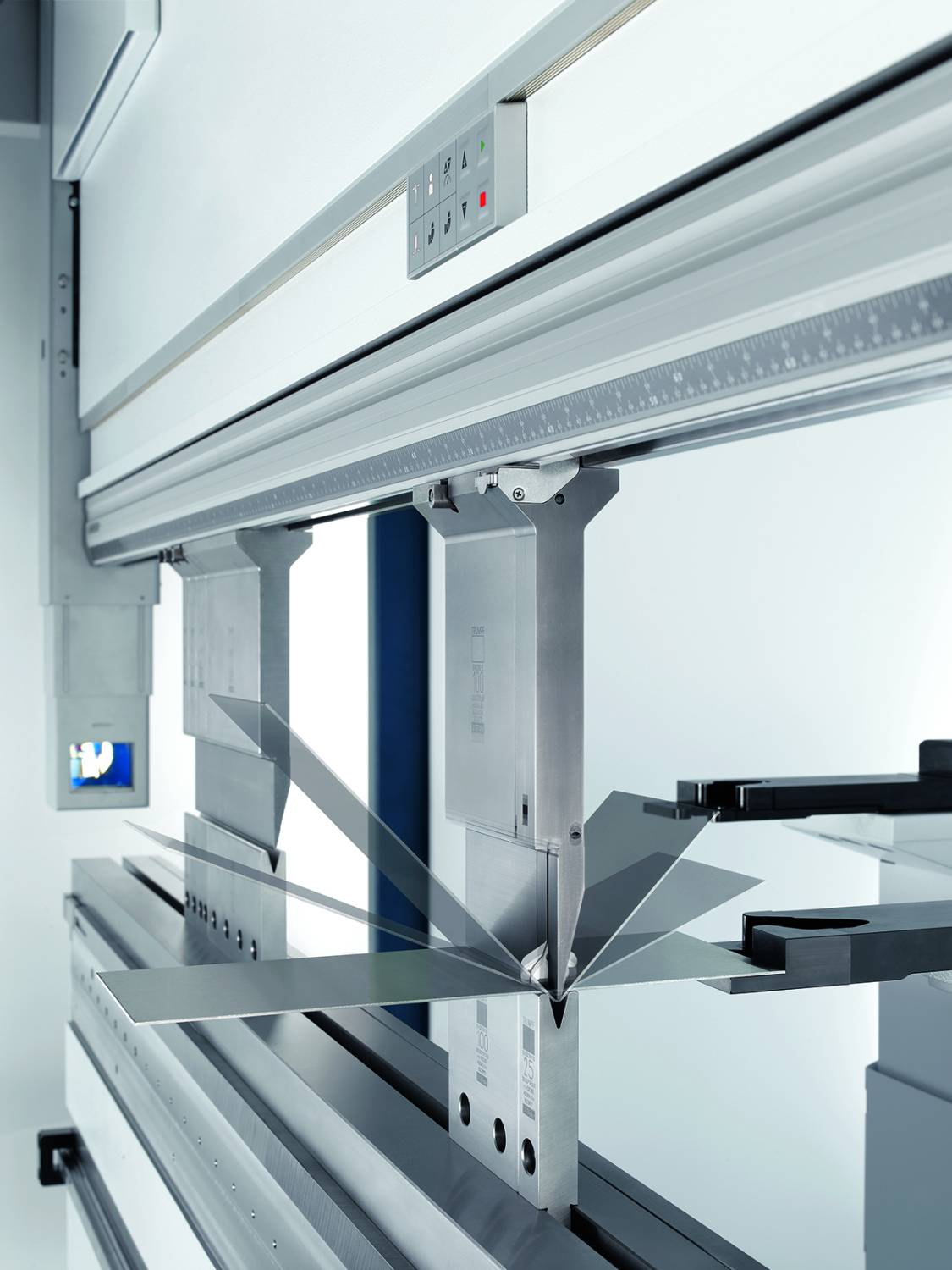 Press brake folding sheet metal